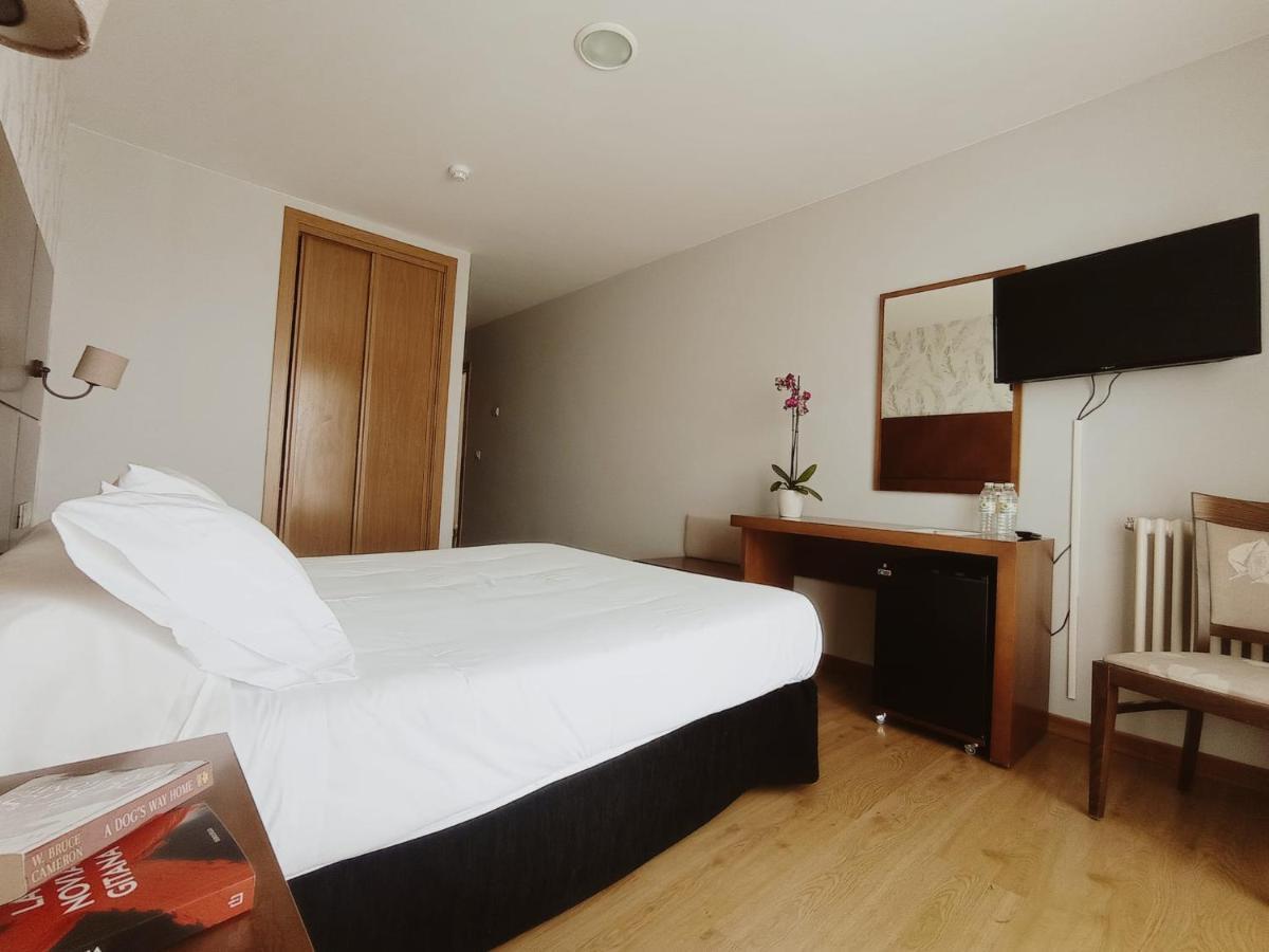 Hotel A Raina Ойя Экстерьер фото
